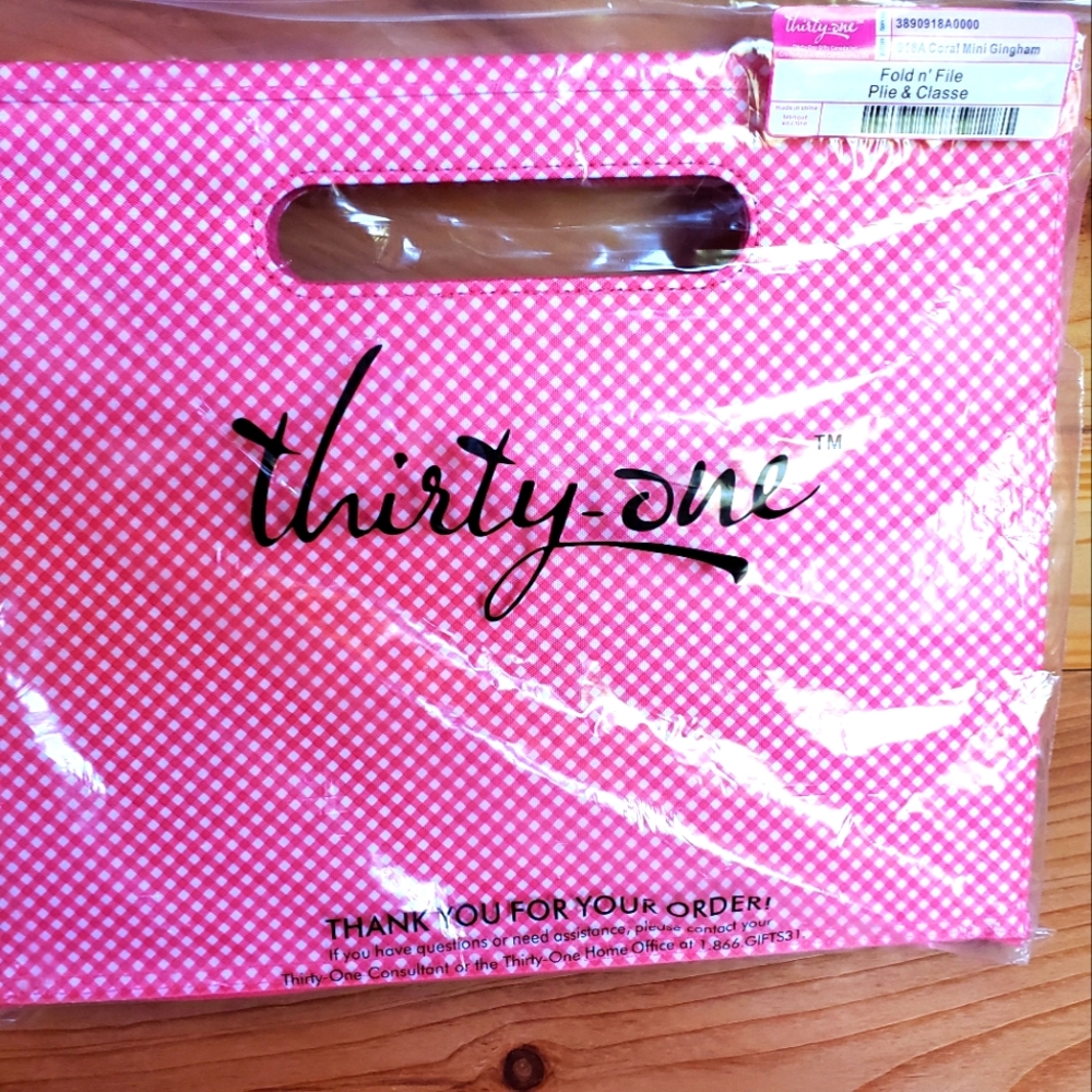 Thirty-One Fold n' File